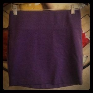 BCBG skirt sizeM